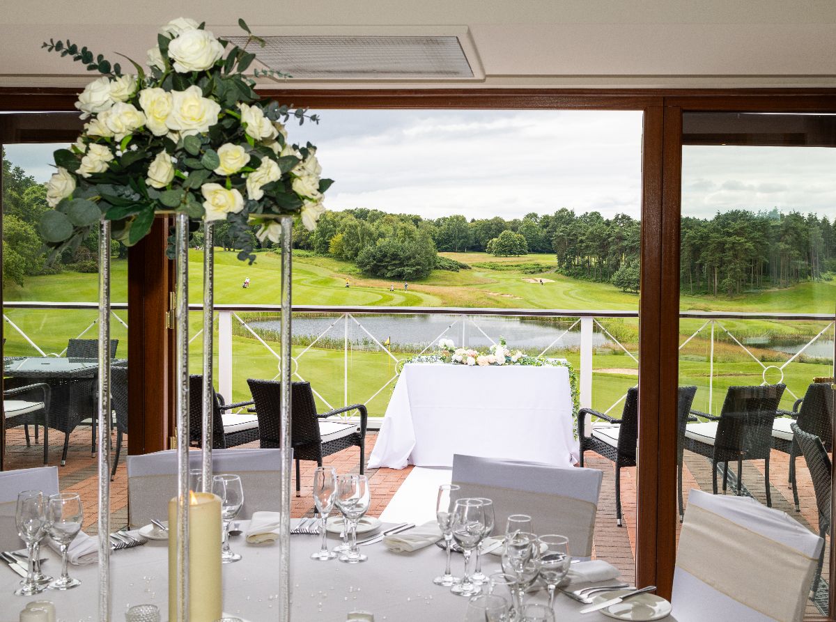 Gallery Item 10 for Bearwood Lakes Golf Club