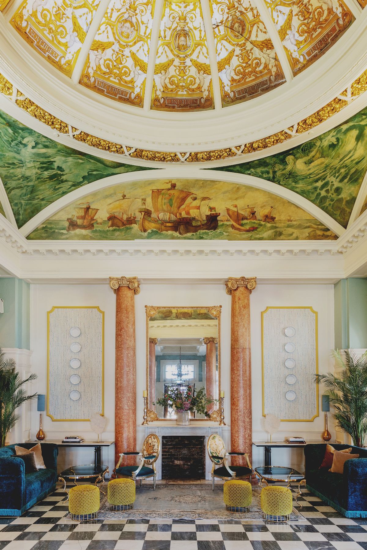 Gallery Item 3 for The Queens Hotel