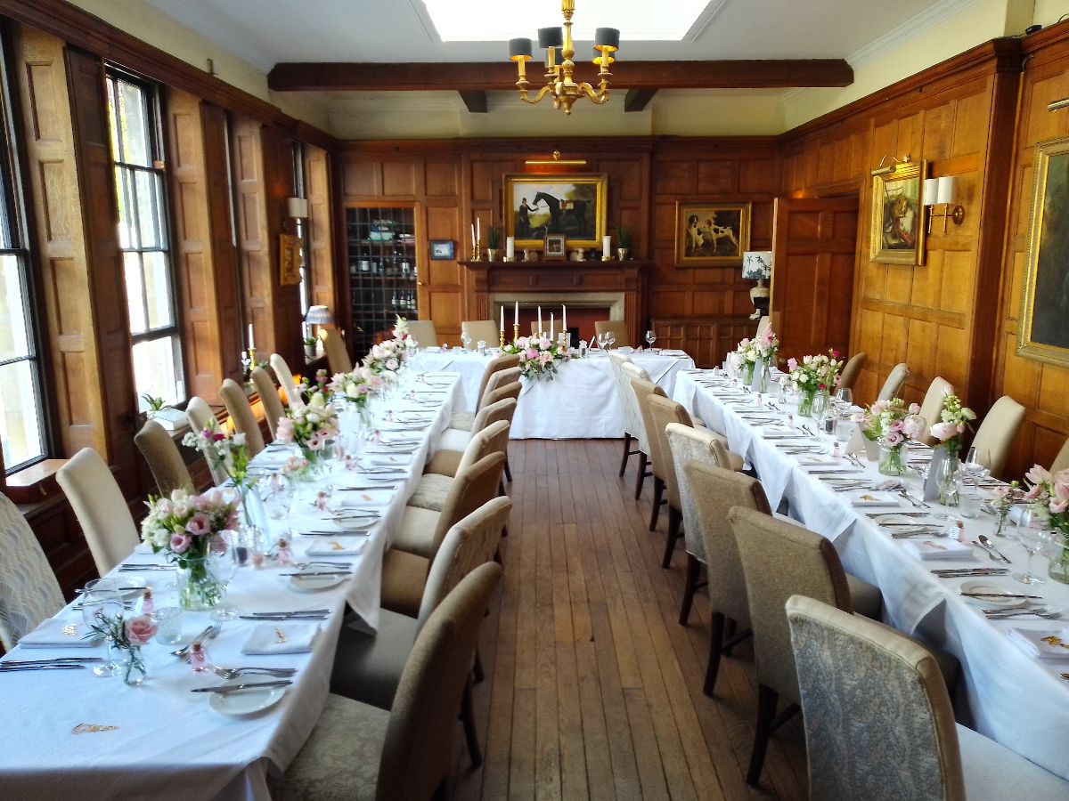Gallery Item 9 for Burleigh Court Cotswolds